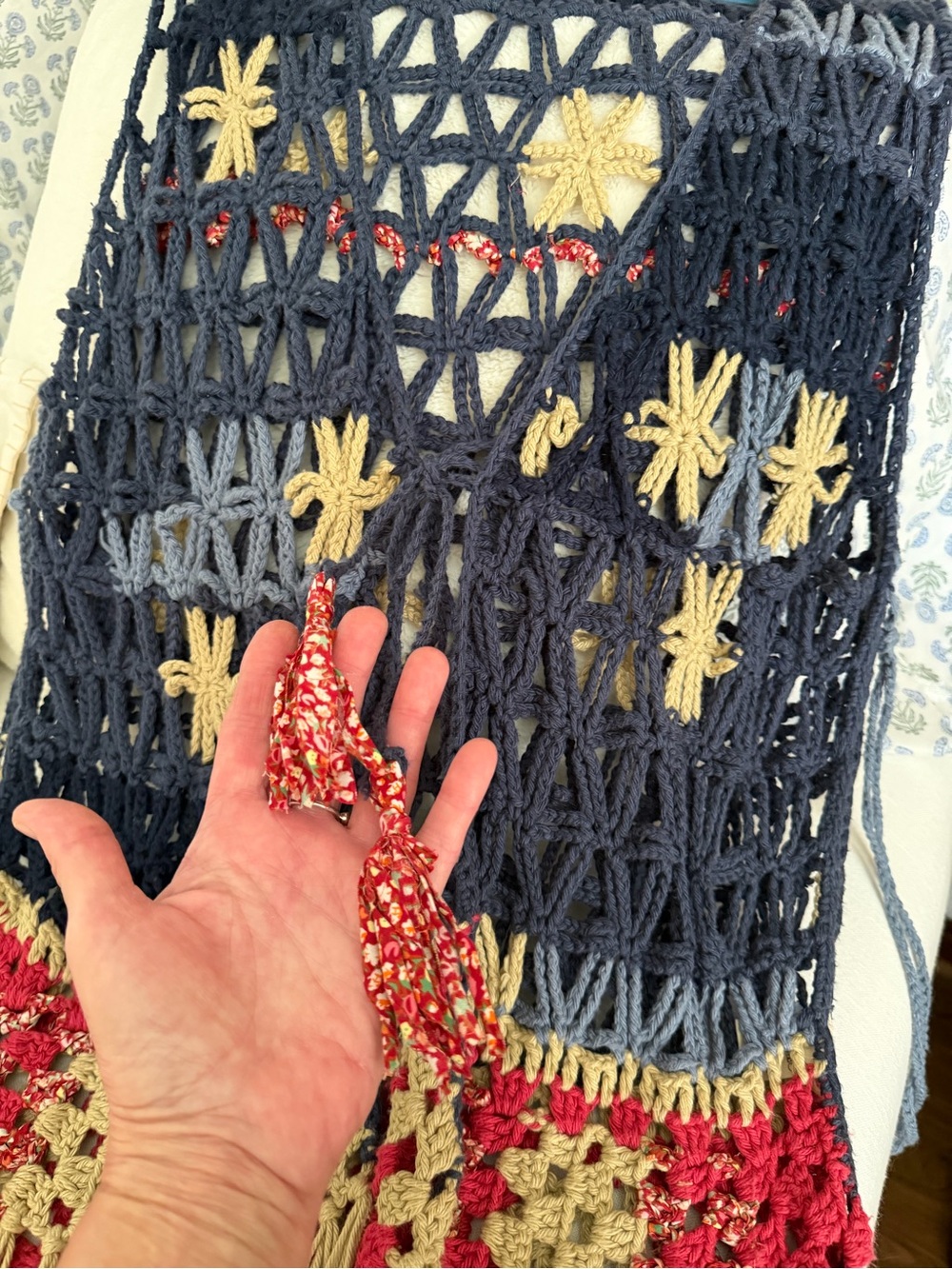 Free People American 🇺🇸 Dreaming Festival Boho Vest Blue Red Size ML - Picture 5 of 9